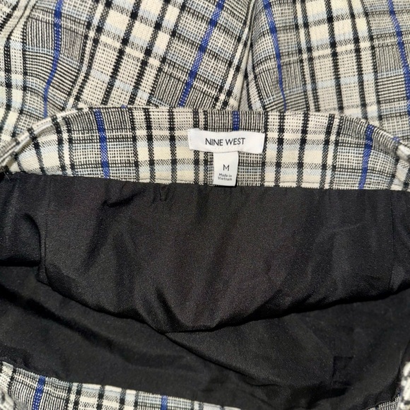 Plaid Women's Skirt - Blue and White - Picture 4 of 6